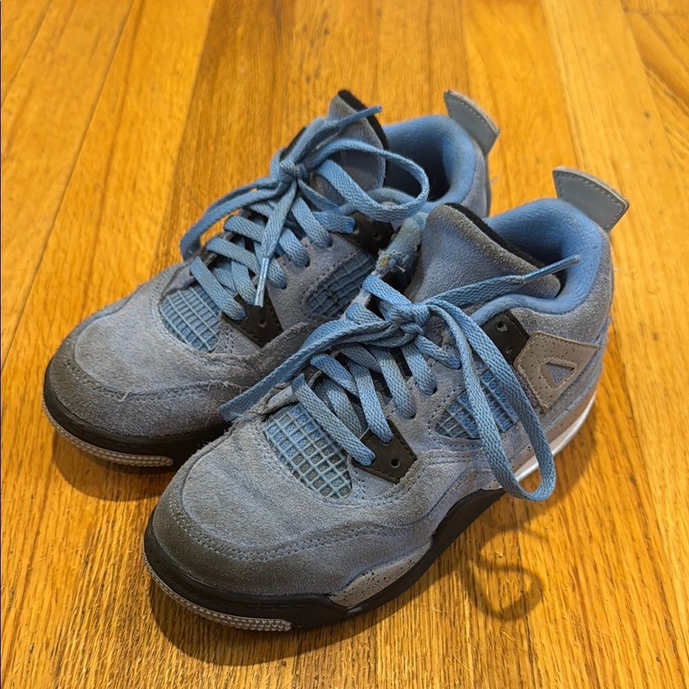 Air Jordans Kids Blue Sneakers Size 13C